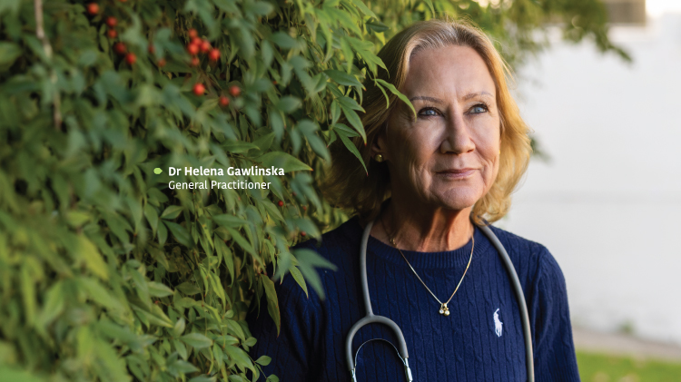 Image of Dr Helena